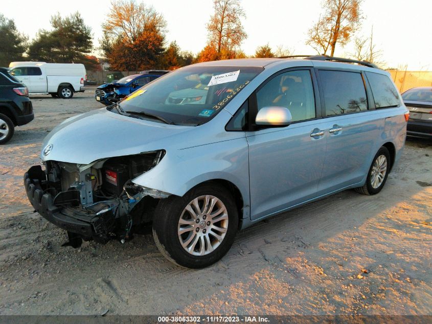 2015 TOYOTA SIENNA XLE 8 PASSENGER - 5TDYK3DC1FS534262