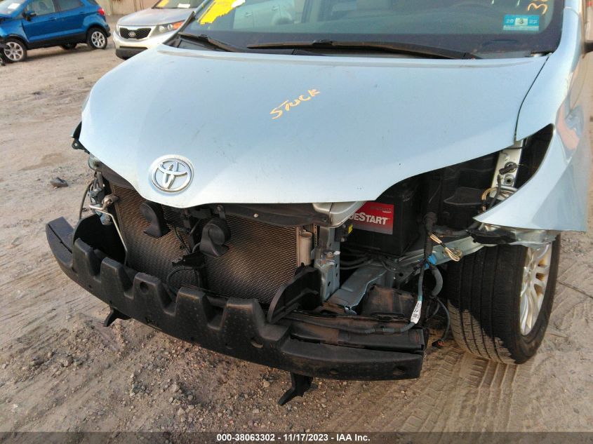 2015 TOYOTA SIENNA XLE 8 PASSENGER - 5TDYK3DC1FS534262
