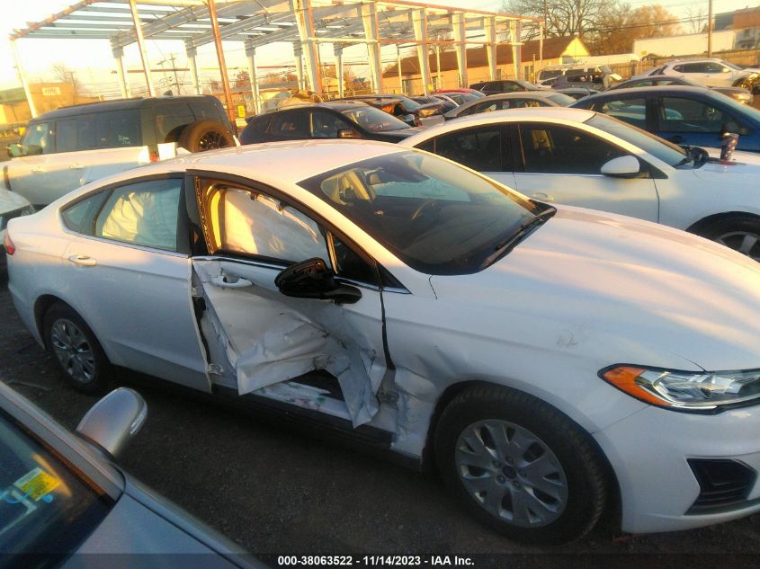 2020 FORD FUSION S - 3FA6P0G78LR205696