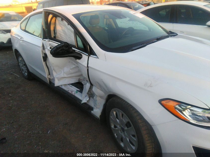 2020 FORD FUSION S - 3FA6P0G78LR205696