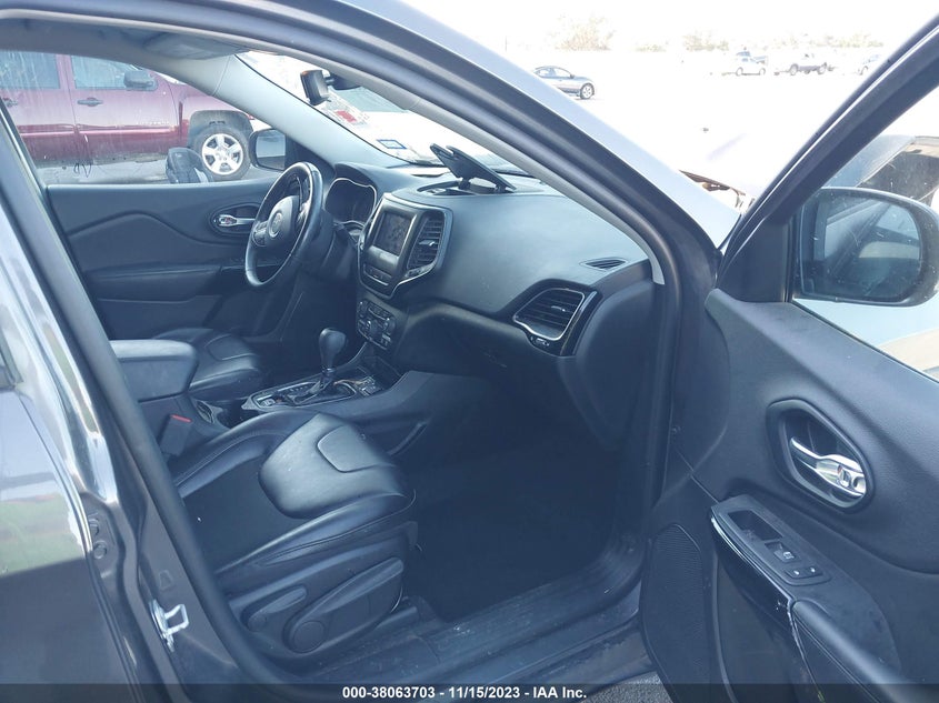 VIN 1C4PJLLB9MD135034 2021 JEEP CHEROKEE LATITUDE PLUS