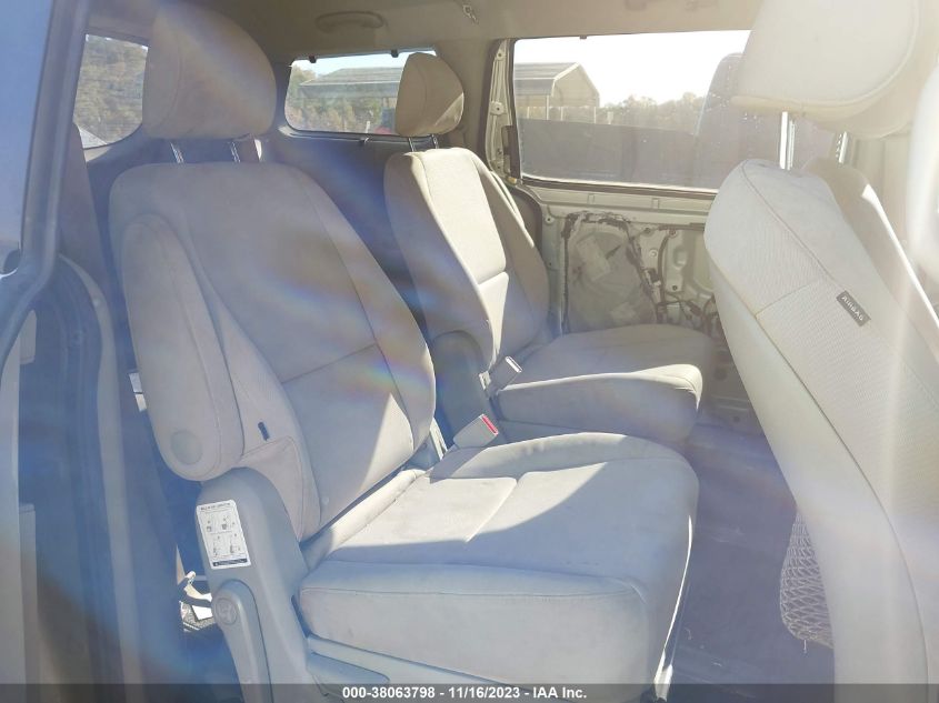 2015 KIA SEDONA LX - KNDMB5C18F6021505