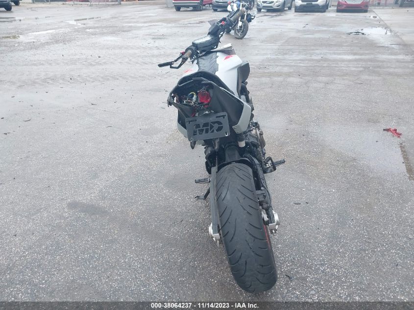 VIN JYARM27EXKA003795 2019 YAMAHA MT07