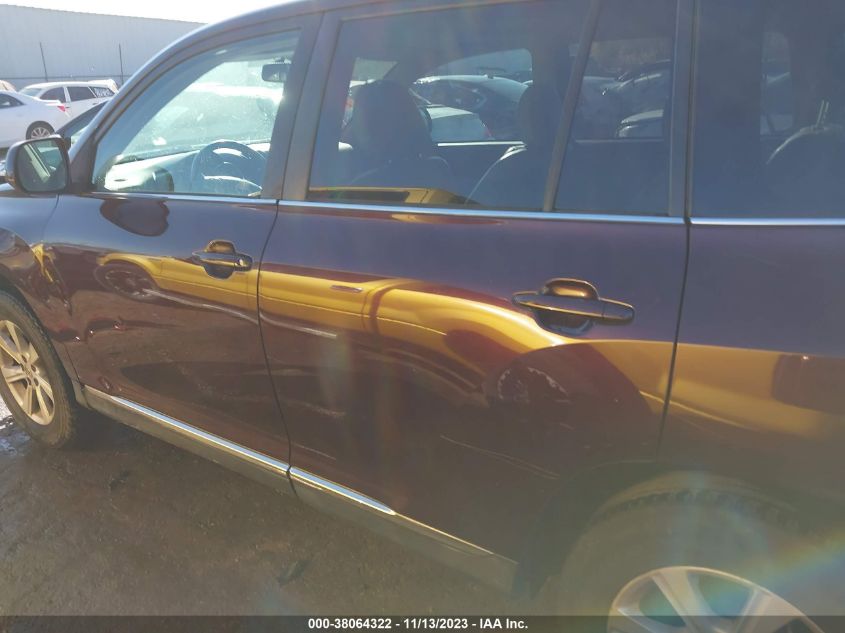 2013 TOYOTA HIGHLANDER SE V6 - 5TDZK3EHXDS127732