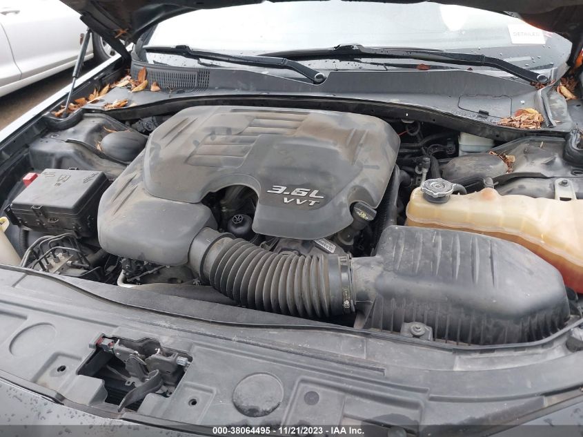 2013 CHRYSLER 300 S - 2C3CCABG1DH575153