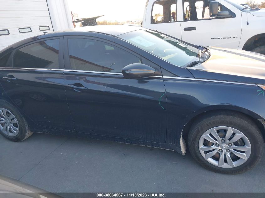 2013 HYUNDAI SONATA GLS - 5NPEB4ACXDH569611