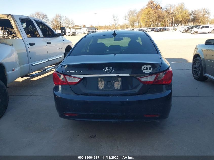 2013 HYUNDAI SONATA GLS - 5NPEB4ACXDH569611