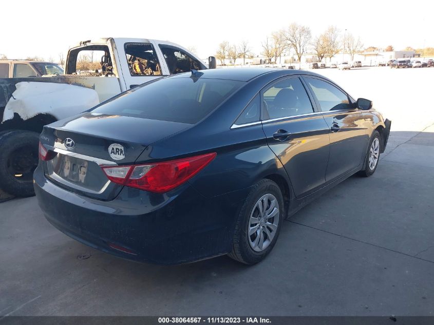 2013 HYUNDAI SONATA GLS - 5NPEB4ACXDH569611