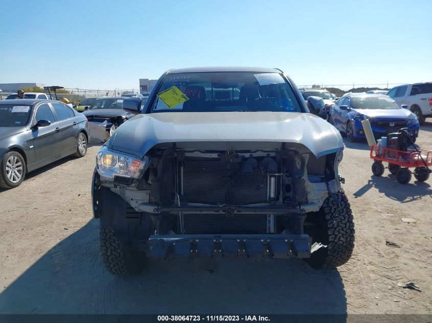 5TFCZ5AN8MX247161 Toyota Tacoma 4wd SR5 12