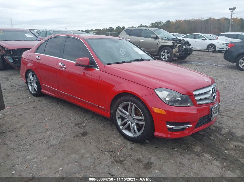 2013 MERCEDES-BENZ C 300 LUXURY 4MATIC - WDDGF8AB0DR246615