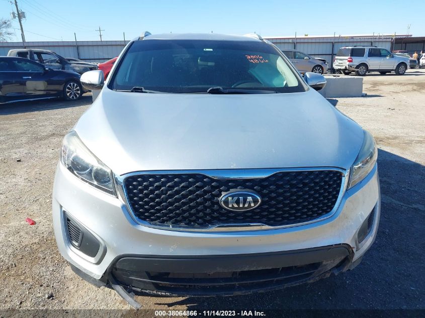 2016 KIA SORENTO LX/L - 5XYPG4A33GG045593