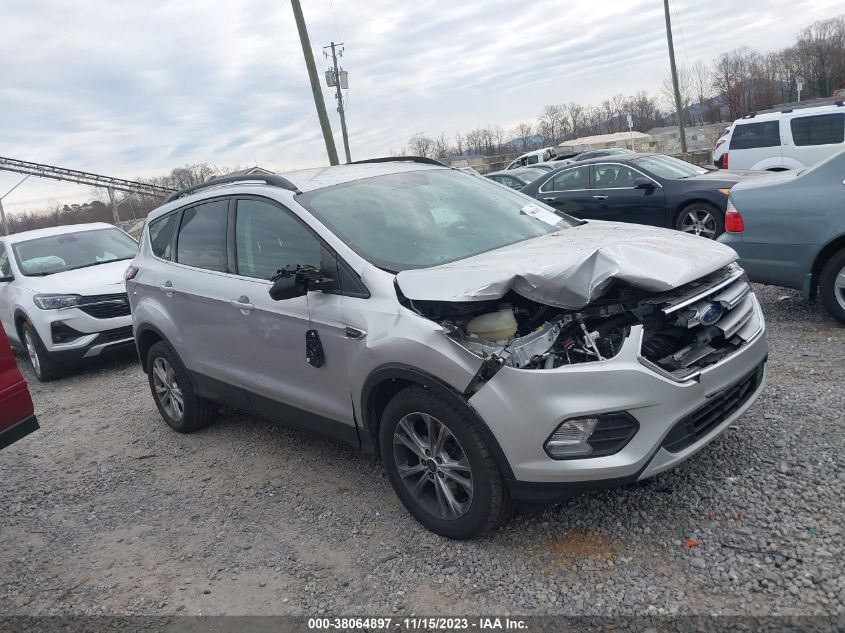 2017 FORD ESCAPE SE - 1FMCU9GD4HUC58889