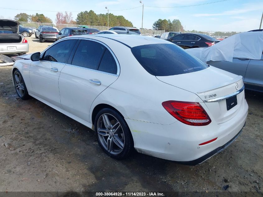 2017 MERCEDES-BENZ E 300 WDDZF4JB4HA080587