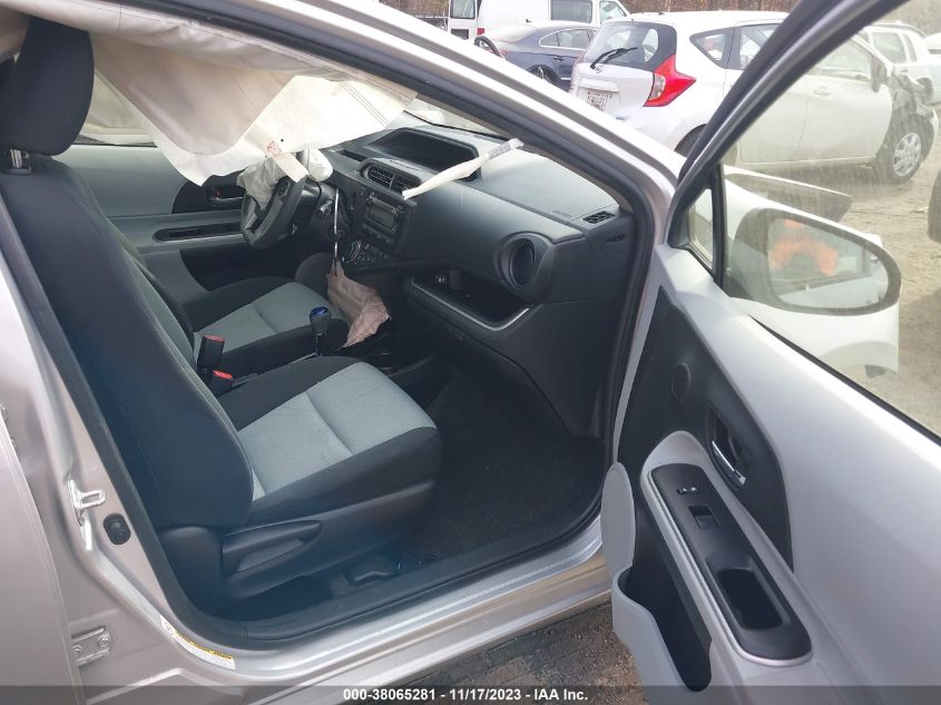2014 TOYOTA PRIUS C TWO - JTDKDTB33E1573322
