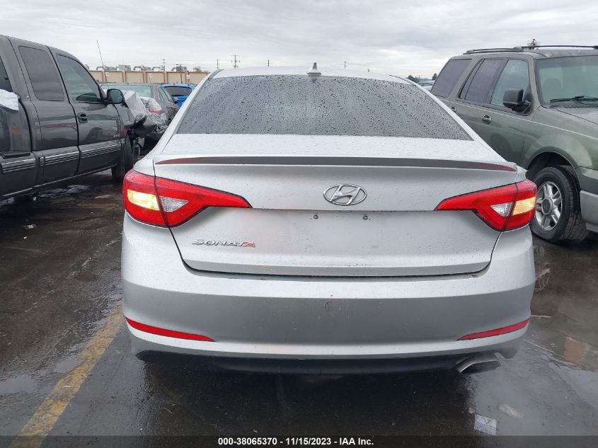 2015 HYUNDAI SONATA SE - 5NPE24AF2FH038156