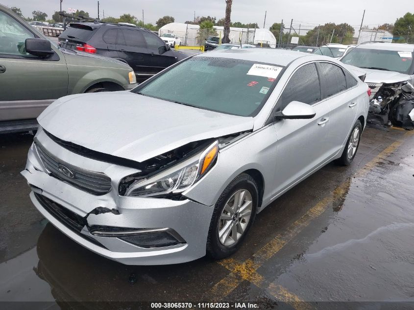 2015 HYUNDAI SONATA SE - 5NPE24AF2FH038156