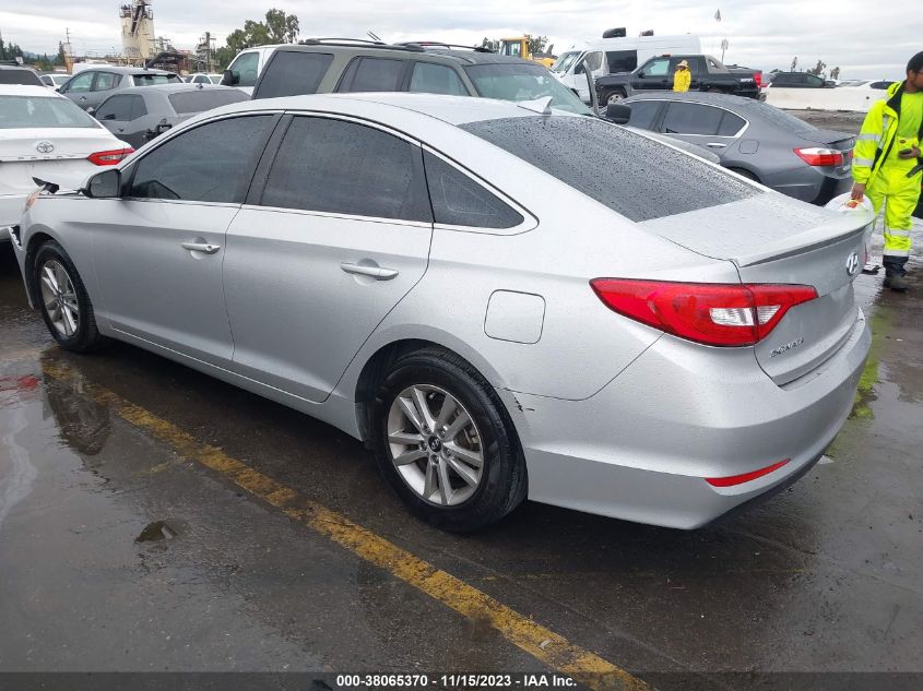 2015 HYUNDAI SONATA SE - 5NPE24AF2FH038156