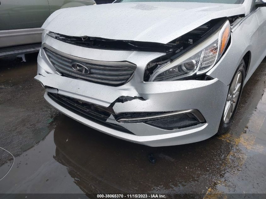 2015 HYUNDAI SONATA SE - 5NPE24AF2FH038156