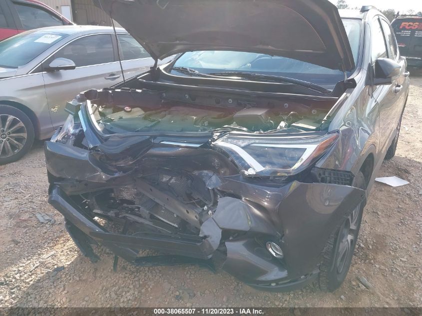 2018 TOYOTA RAV4 LE - JTMZFREV2JJ738683