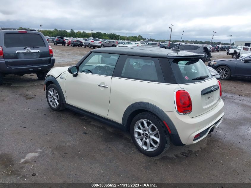 2015 MINI HARDTOP COOPER S WMWXP7C59F2A34493
