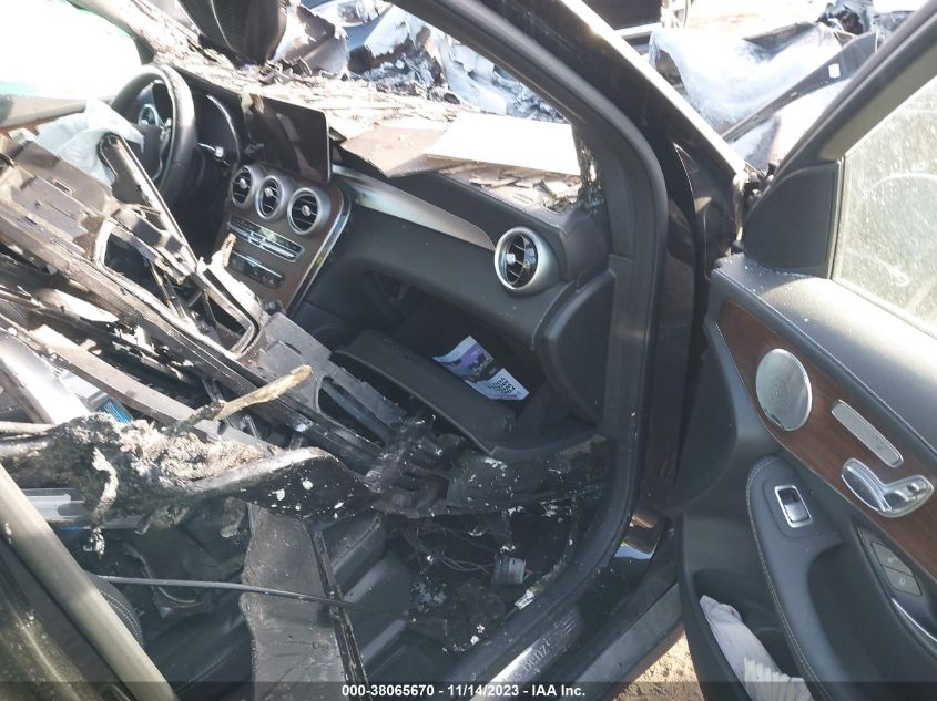 2020 MERCEDES-BENZ GLC 300 4MATIC - W1N0G8EB8LF795426