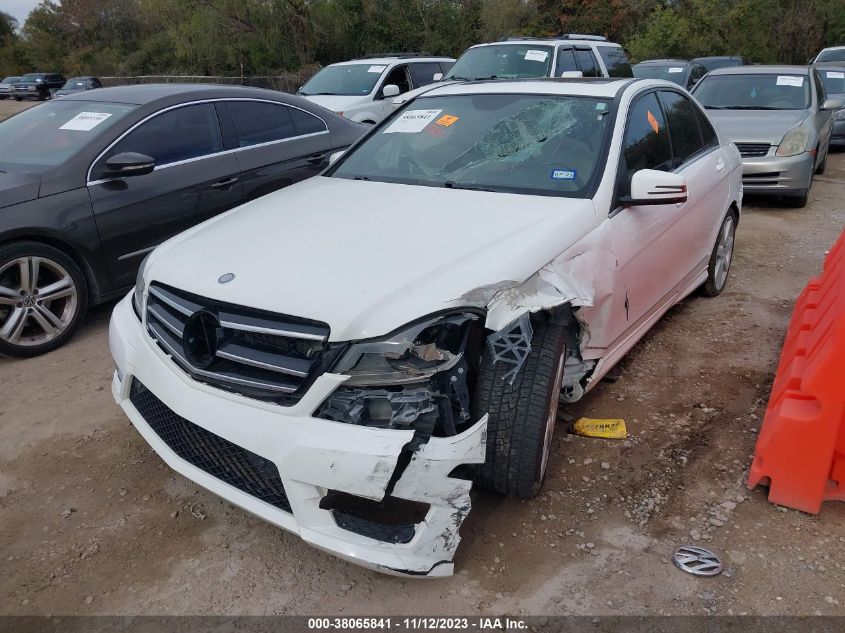 2014 MERCEDES-BENZ C 250 - WDDGF4HB9EA954683