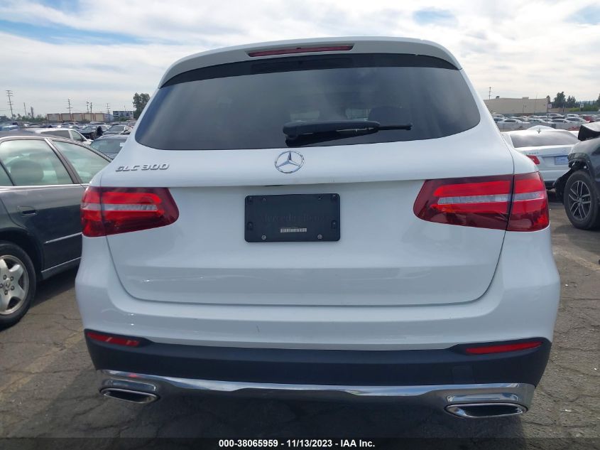 2019 MERCEDES-BENZ GLC 300 - WDC0G4JB2KF575830