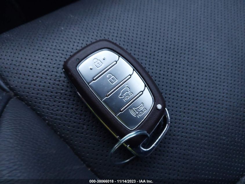 2016 HYUNDAI TUCSON LIMITED - KM8J3CA23GU109743
