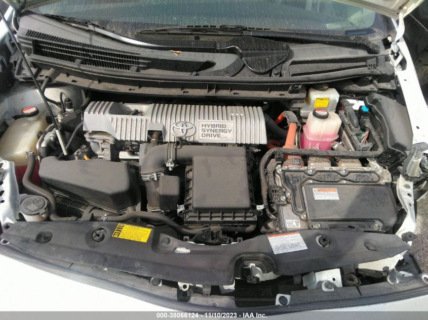 2015 TOYOTA PRIUS FOUR - JTDKN3DUXF0442236