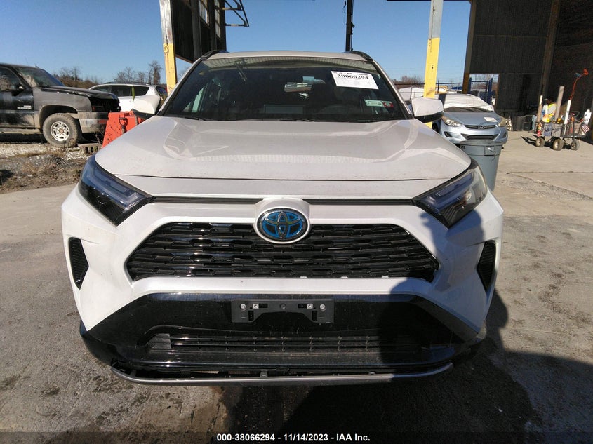 VIN 4T3T6RFV3PU118097 2023 TOYOTA RAV4 SE HYBRID