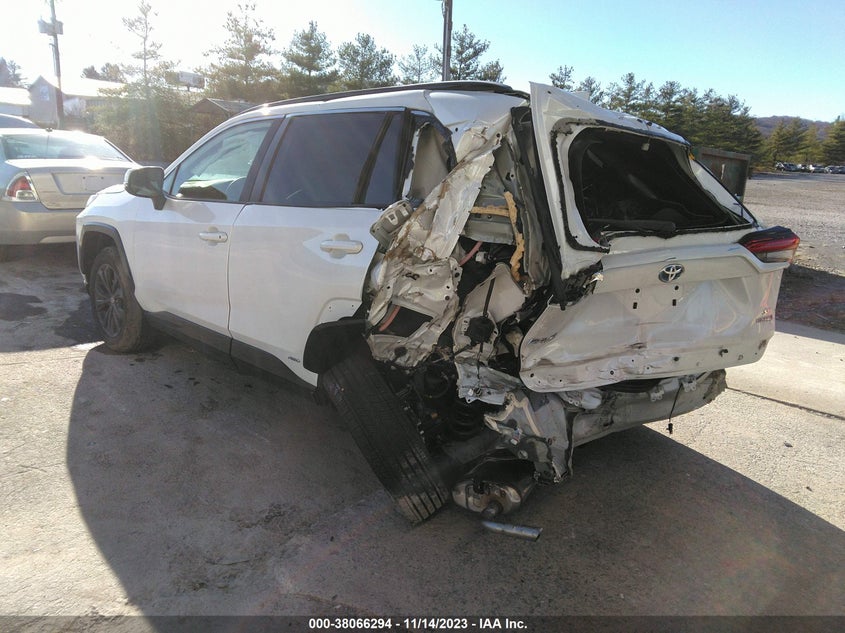 VIN 4T3T6RFV3PU118097 2023 TOYOTA RAV4 SE HYBRID