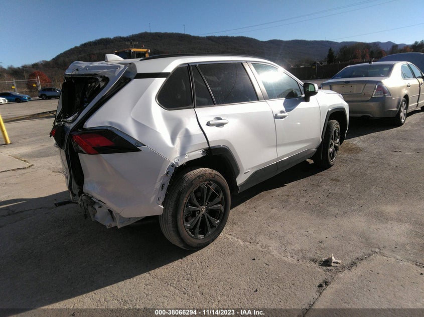 VIN 4T3T6RFV3PU118097 2023 TOYOTA RAV4 SE HYBRID