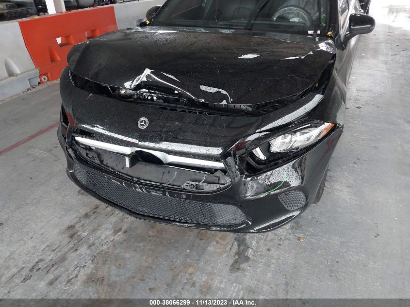 2021 MERCEDES-BENZ A 220 W1K3G4EB7MJ304930