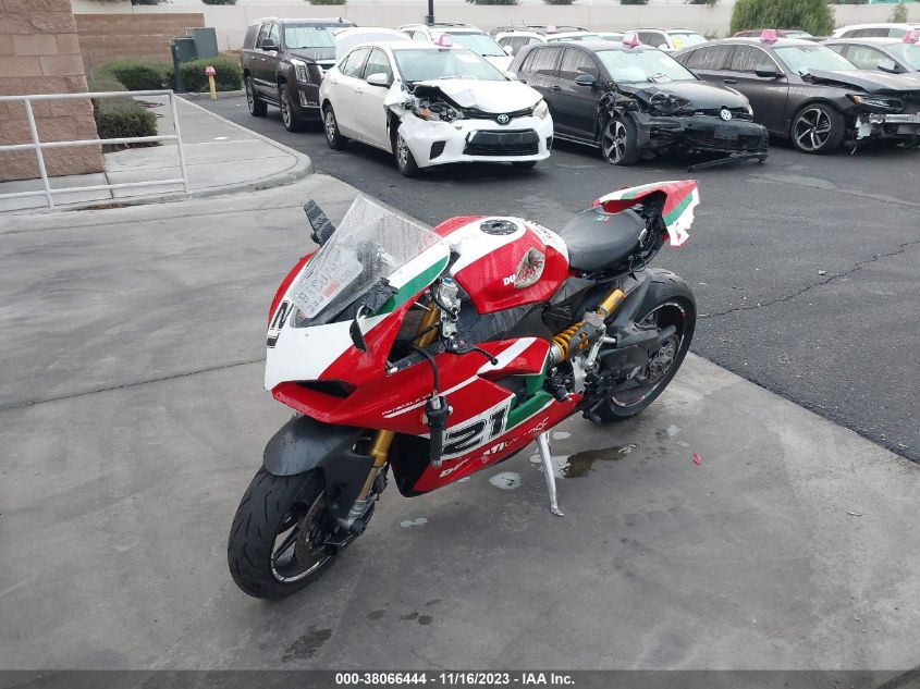 2023 DUCATI PANIGALE V2 ZDMHAATW1PB009668