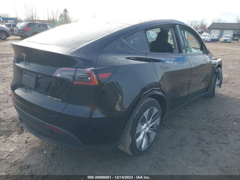 VIN 7SAYGDEEXPF844183 2023 TESLA MODEL Y AWD/LONG RANGE DUAL MOTOR ALL-WHEEL DRIVE
