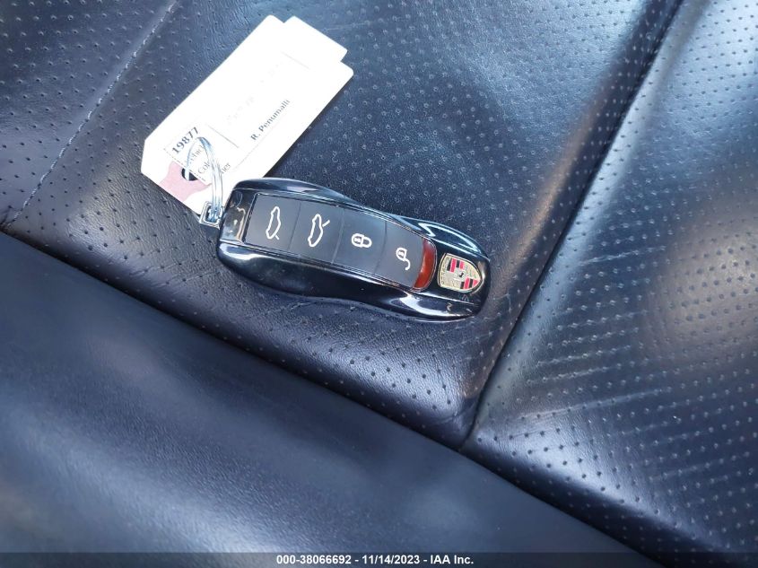 2014 PORSCHE CAYMAN S WP0AB2A88EK192312