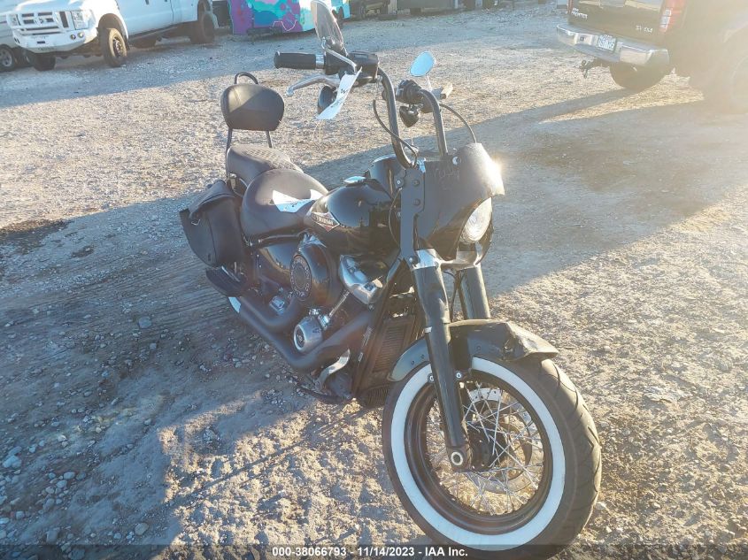 2019 HARLEY-DAVIDSON FLSL - 1HD1YDJ27KB070671