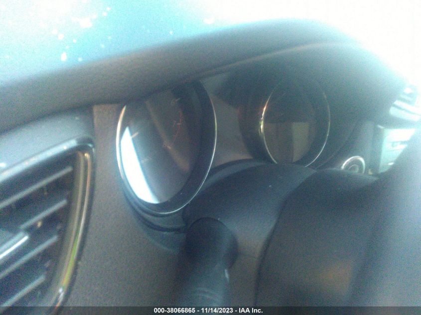 2017 NISSAN ROGUE HYBRID SV 5N1ET2MT6HC791833