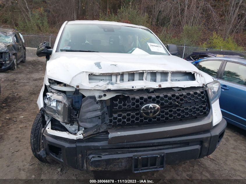 2018 TOYOTA TUNDRA DOUBLE CAB SR/SR5 - 5TFUM5F13JX077957
