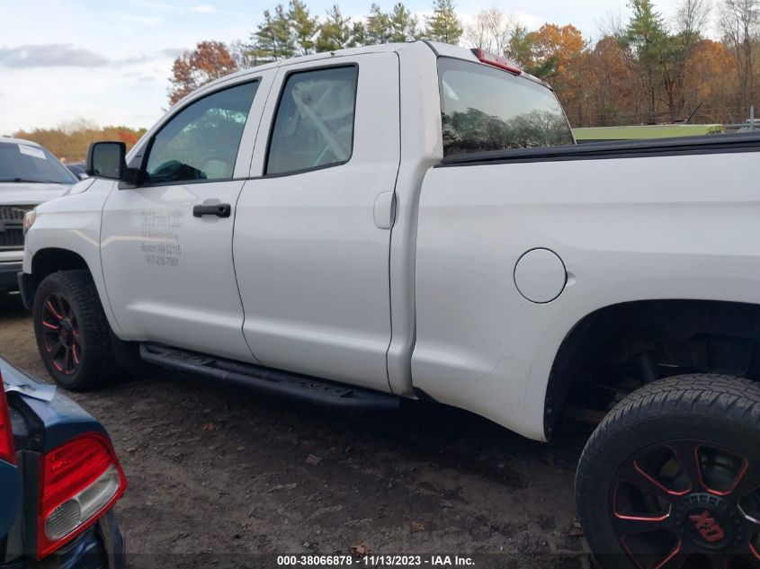 2018 TOYOTA TUNDRA DOUBLE CAB SR/SR5 - 5TFUM5F13JX077957