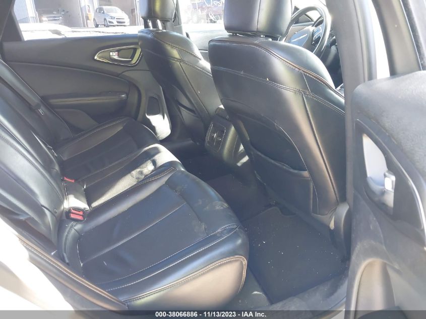2015 CHRYSLER 200 C - 1C3CCCCG2FN509604