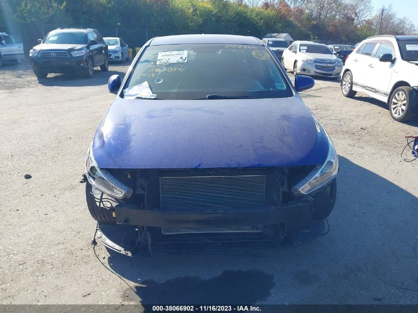 2018 HYUNDAI ELANTRA GT - KMHH35LE6JU078366