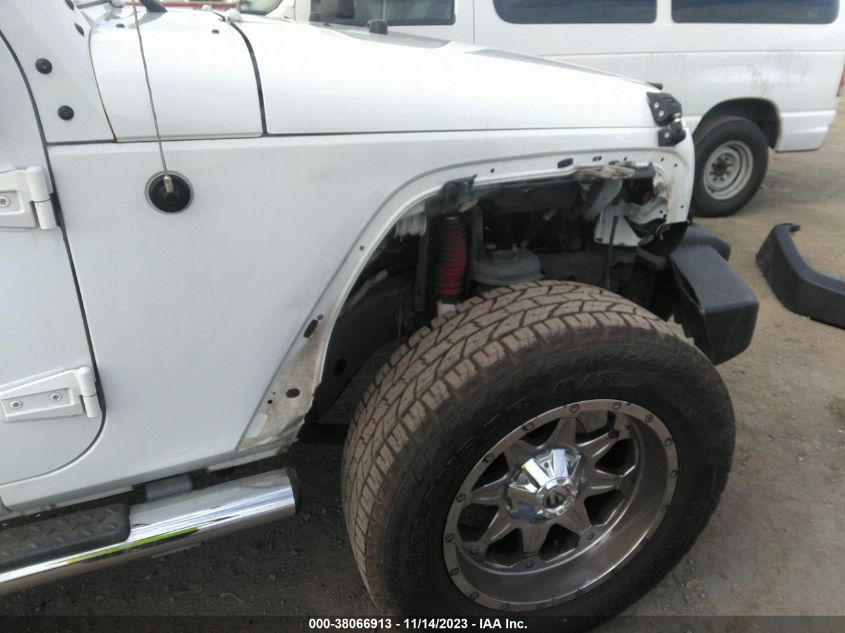 2014 JEEP WRANGLER UNLIMITED SPORT - 1C4BJWDG0EL233317