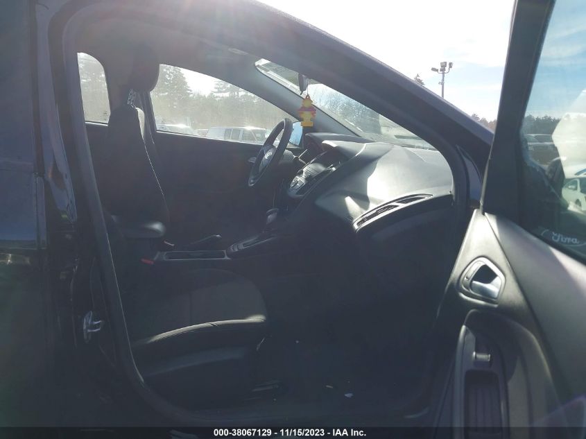 2018 FORD FOCUS SE - 1FADP3F29JL200114