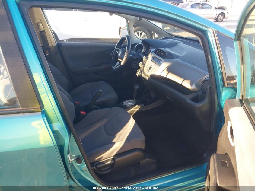 2013 HONDA FIT - JHMGE8H33DC028326