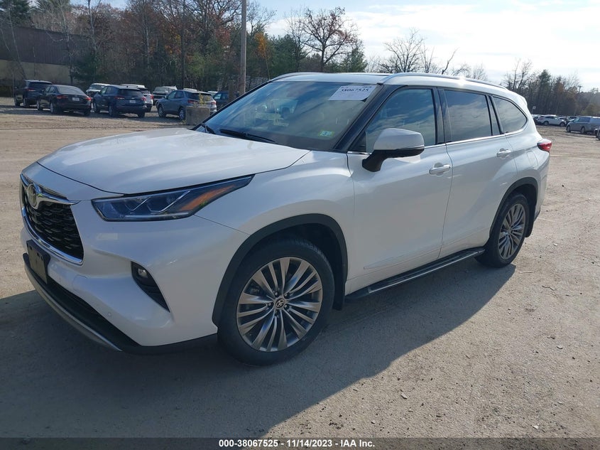 VIN 5TDFZRBH0MS105910 2021 TOYOTA HIGHLANDER PLATINUM