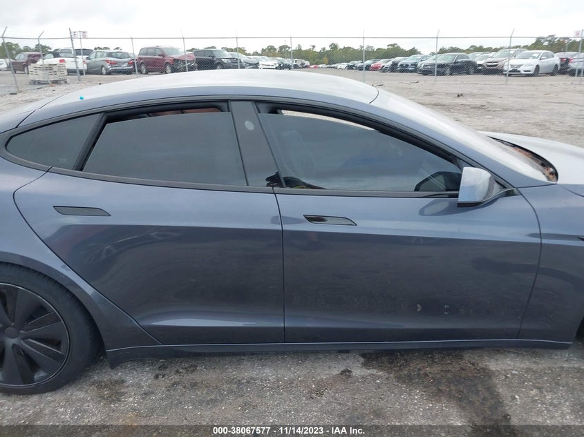 VIN 5YJSA1E5XMF454683 2021 TESLA MODEL S