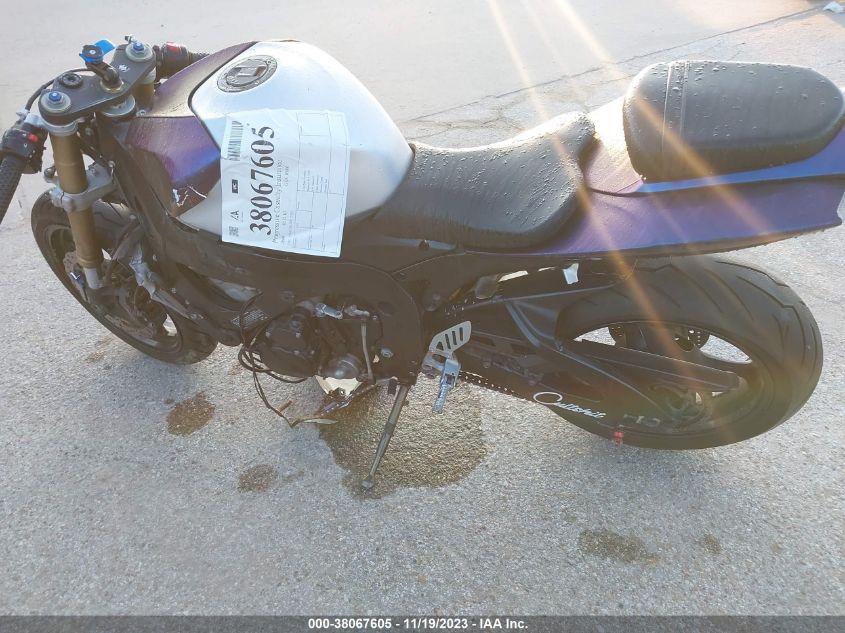 2006 SUZUKI GSX-R600 K6 - JS1GN7DA762115326