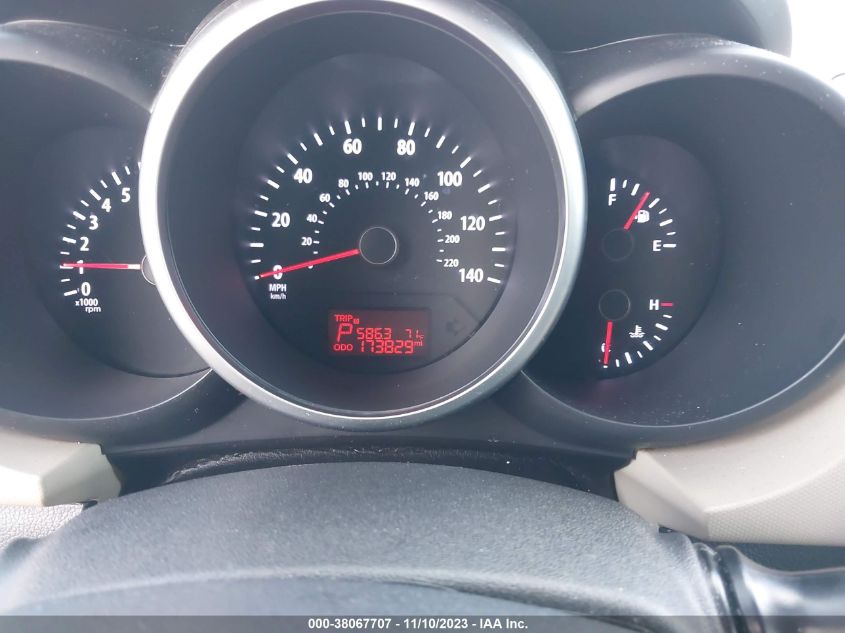 2013 KIA SOUL +/!/SPORT - KNDJT2A61D7577577
