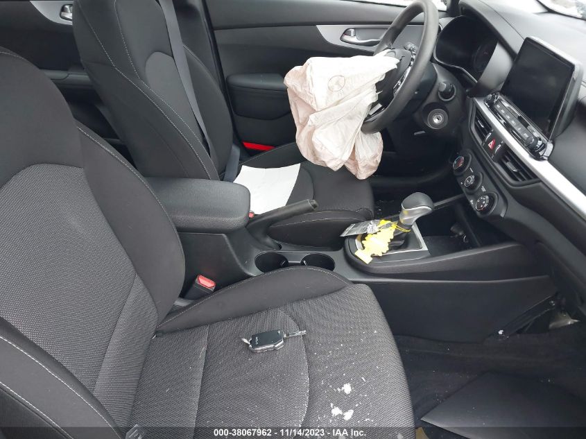 2023 KIA FORTE LX/LXS - 3KPF24AD8PE543403